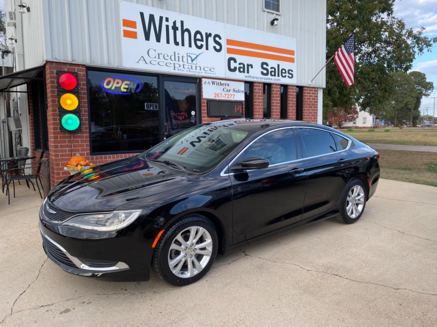 2015 Black /Black Chrysler 200 Limited with an 2.4L L4 DOHC 16V engine, 9-Speed Automatic transmission, located at 204 Hwy. 16 East, Carthage, MS, 39051, (601) 267-7277, 0.000000, 0.000000 - Photo#0