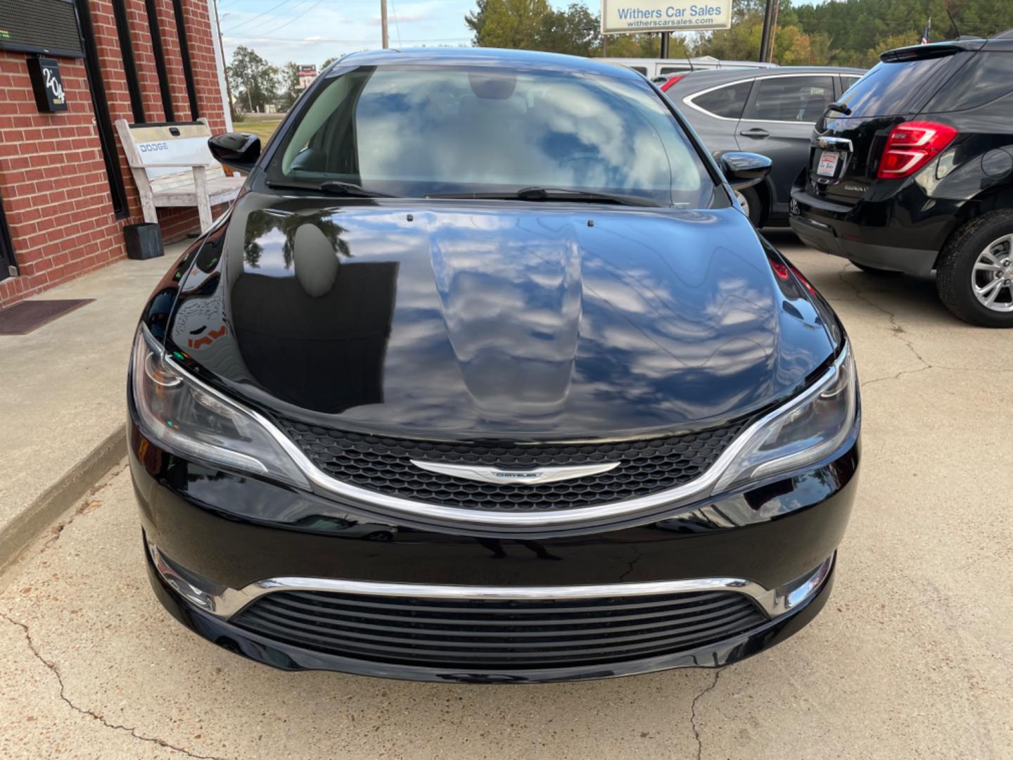 2015 Black /Black Chrysler 200 Limited with an 2.4L L4 DOHC 16V engine, 9-Speed Automatic transmission, located at 204 Hwy. 16 East, Carthage, MS, 39051, (601) 267-7277, 0.000000, 0.000000 - Photo#3