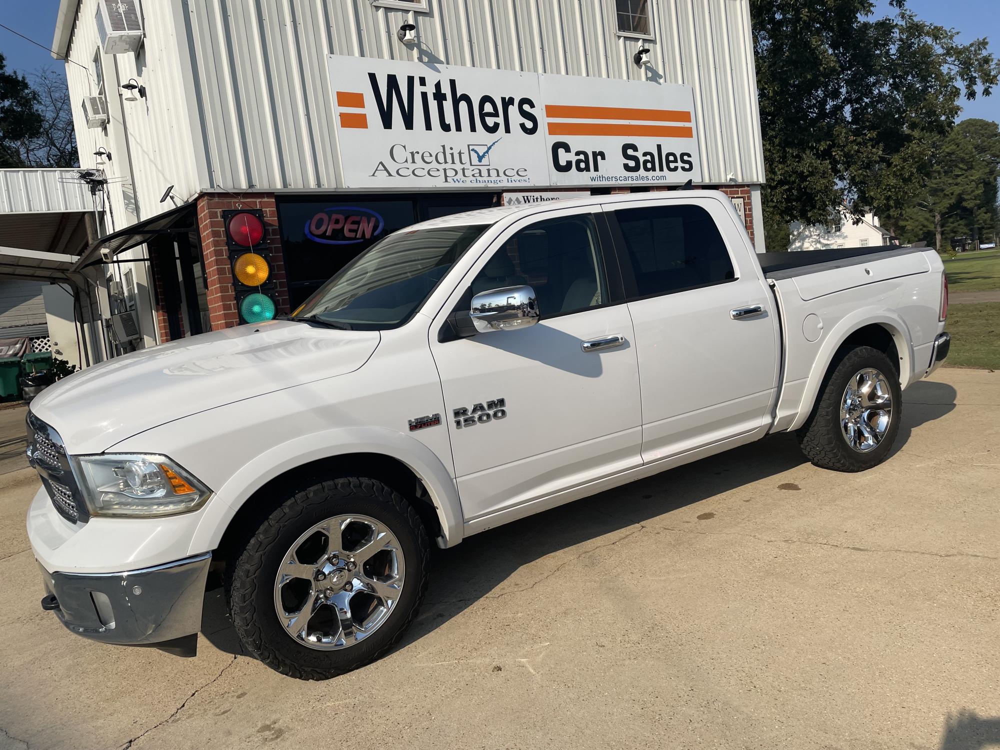 photo of 2014 RAM 1500 Laramie Crew Cab SWB 4WD