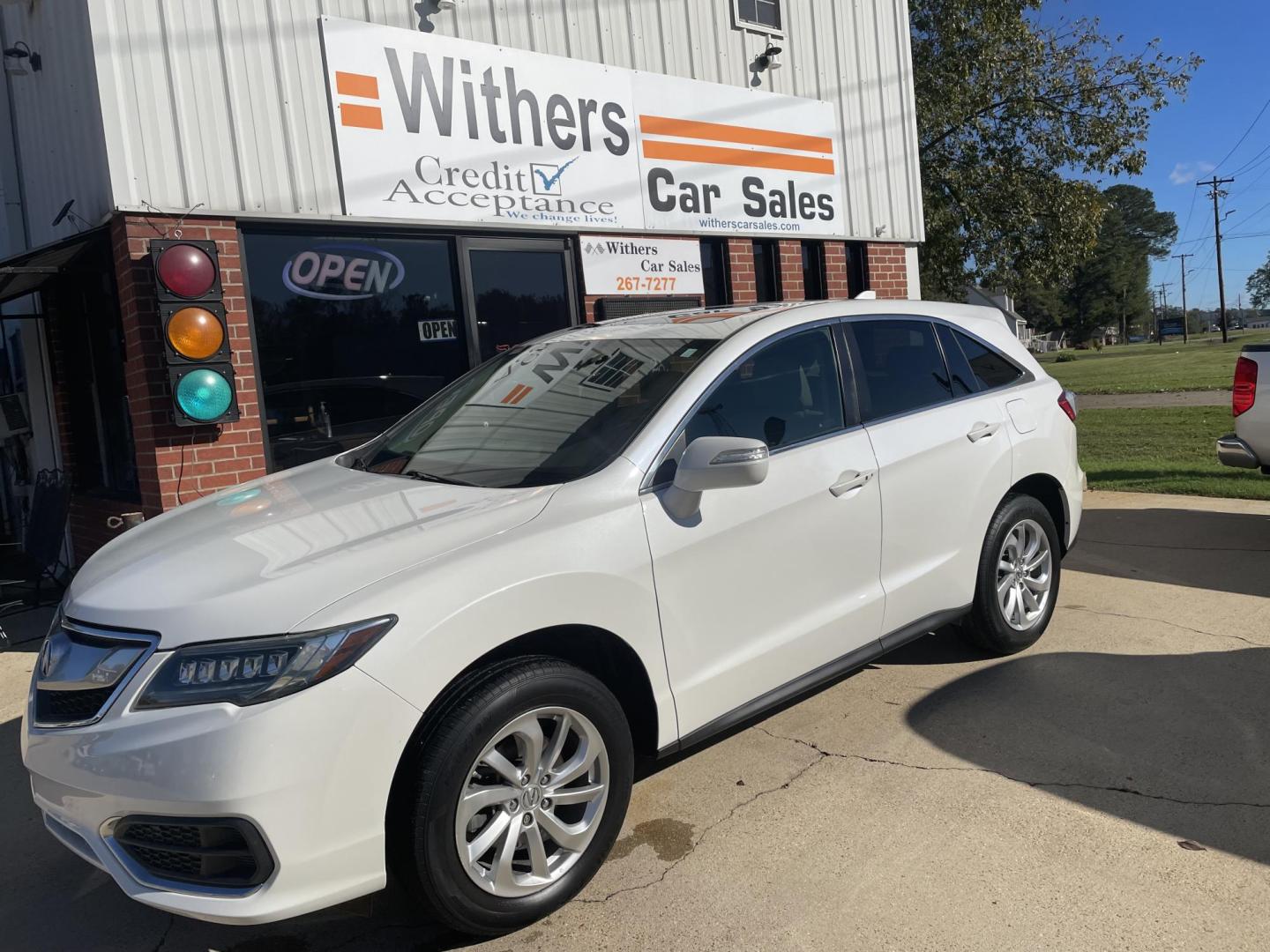 2016 White /Beige Acura RDX 6-Spd AT (5J8TB3H34GL) with an 2.3L L4 DOHC 16V engine, 6-Speed Automatic transmission, located at 204 Hwy. 16 East, Carthage, MS, 39051, (601) 267-7277, 0.000000, 0.000000 - Photo#0