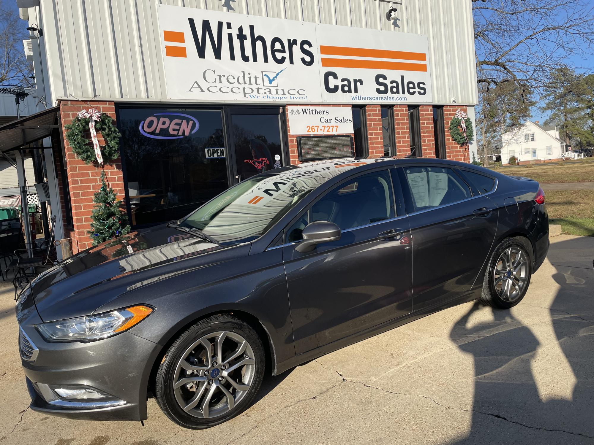 photo of 2017 Ford Fusion SE