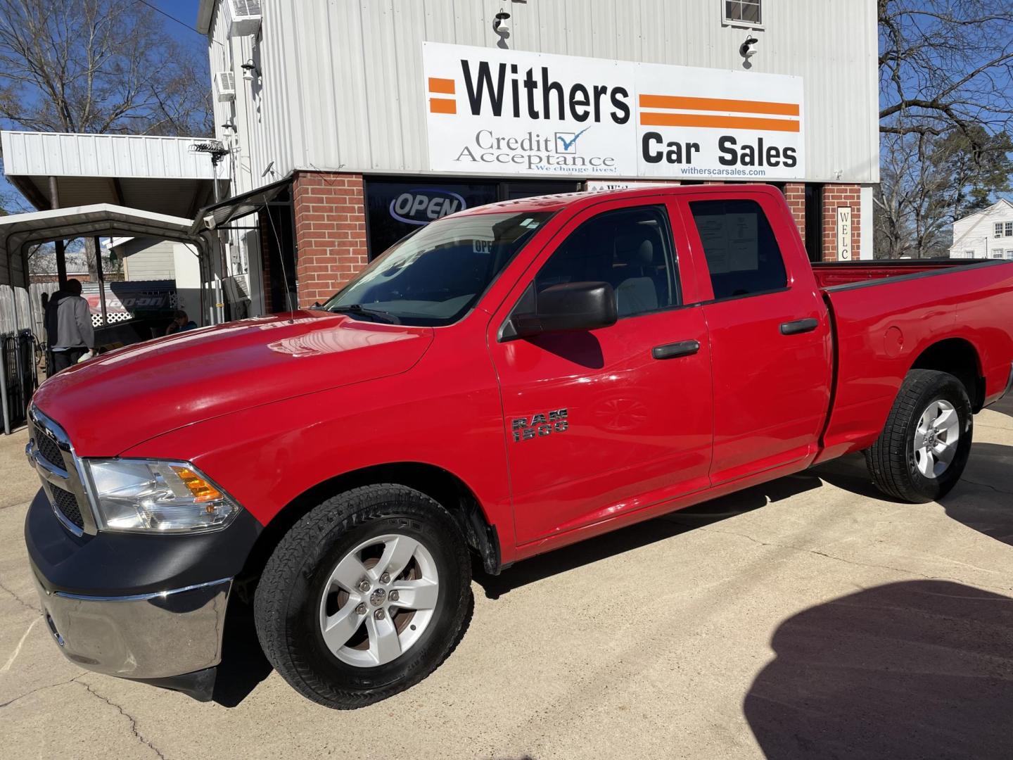 2018 Red /Gray RAM 1500 Tradesman Quad Cab 2WD (1C6RR6FG9JS) with an 3.6L V6 DOHC 24V FFV engine, 8A transmission, located at 204 Hwy. 16 East, Carthage, MS, 39051, (601) 267-7277, 0.000000, 0.000000 - Photo#0